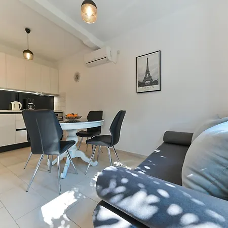 Modern In With Sea Nearby Appartamento *